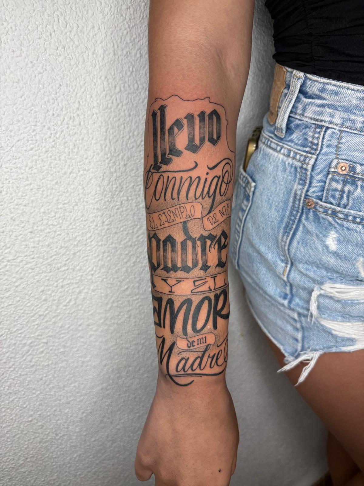 Tatuaje — lettering